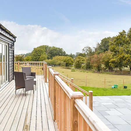 Deerson Barn Villa Wingham Exterior photo